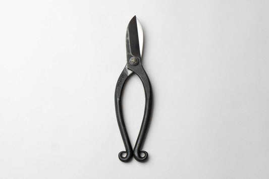 Ciseaux japonais noirs pour fleurs – Aogami n°2 – 165 mm ou 180 mm – Forgés main
