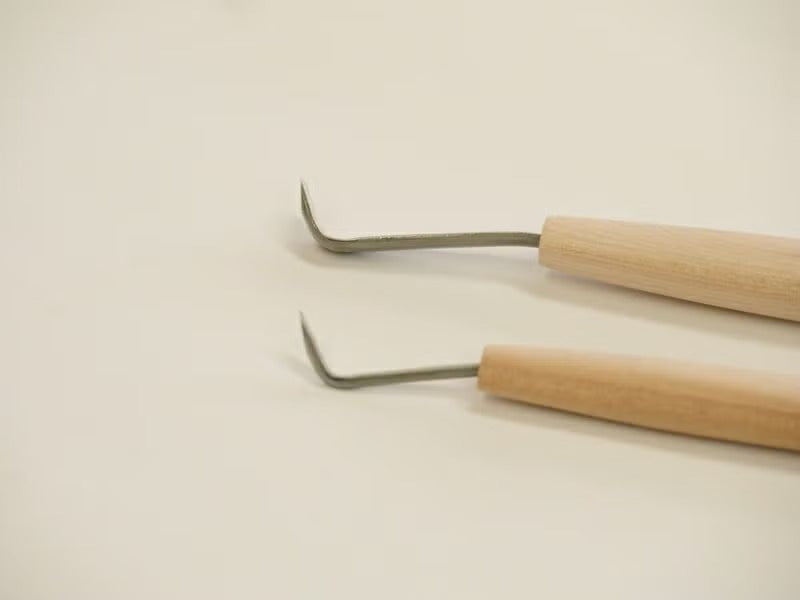 Ciseau japonais fond de cavité – Acier HSS – 3 mm / 9 mm – Sculpture bois