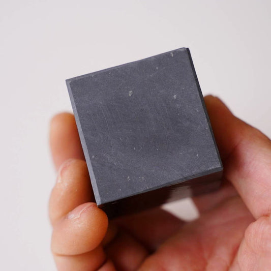 Pierre Nagura noire Kuro – Création de boue d’aiguisage