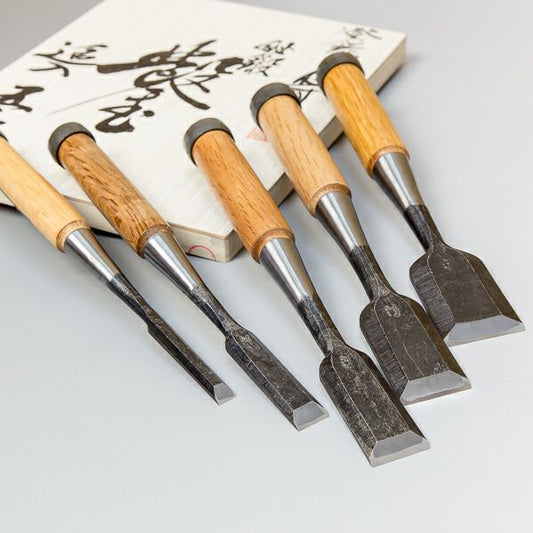 Coffret de 5 ciseaux à bois japonais Nezumi – Acier Yasuki White #2 – Fabrication artisanale Banshu Miki
