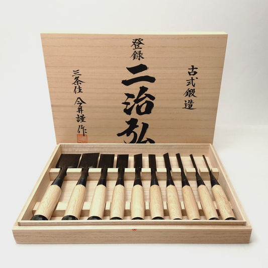 Nijihiro Japanese Wood Chisel Set – Oire Nomi Bevelled 10 Pieces