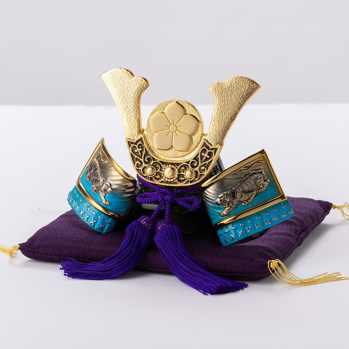 Casque de samouraï japonais Akechi Mitsuhide Ginzado fabriqué au Japon