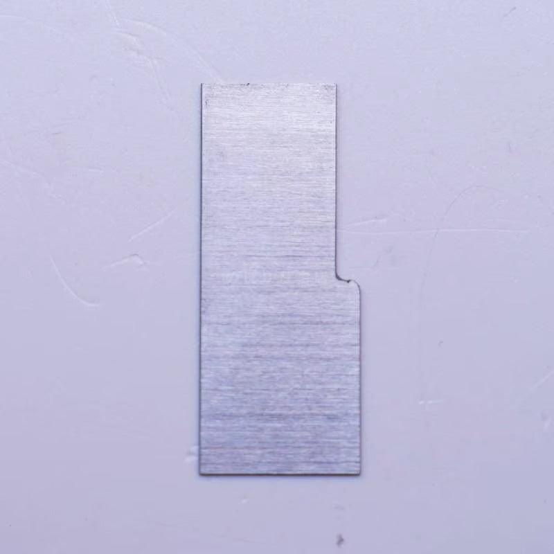 Racloir japonais type Kagi Bessho Jirō – Pour rainures et angles