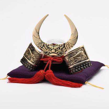 Casque de samouraï japonais Takeda Shingen Ginzado fabriqué au Japon