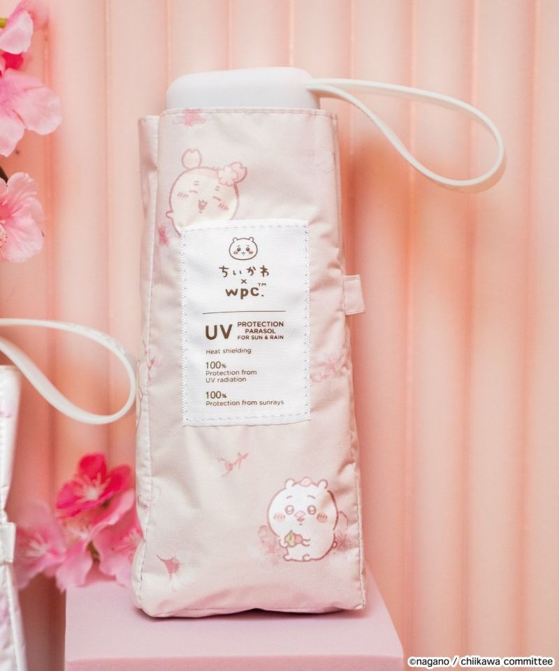 Ombrelle pliable Chiikawa × Wpc. – Parasol kawaii UV 100 %, pliant, pluie & soleil (édition sakura)
