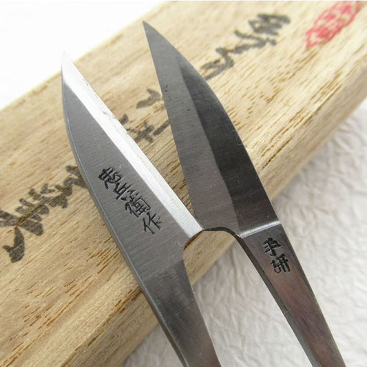 Ciseaux japonais coupe-fil artisanaux Chūbei – Acier Shirogami #1 – 105 mm