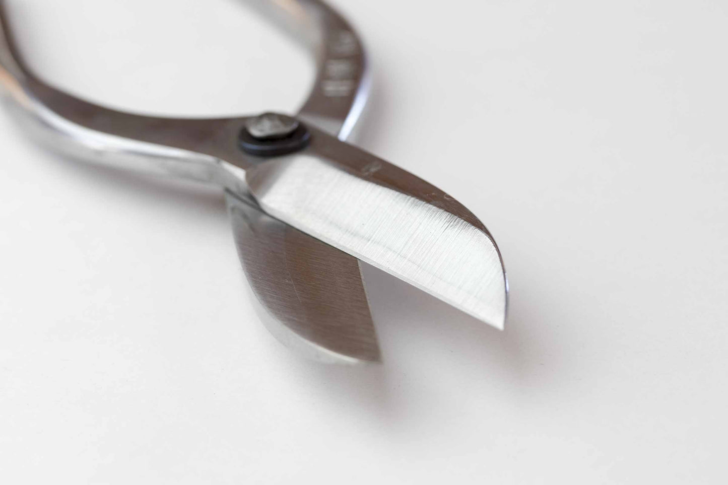 Ciseaux Ikebana japonais polis – Acier Aogami n°2 – 165 mm ou 180 mm – Forgés main