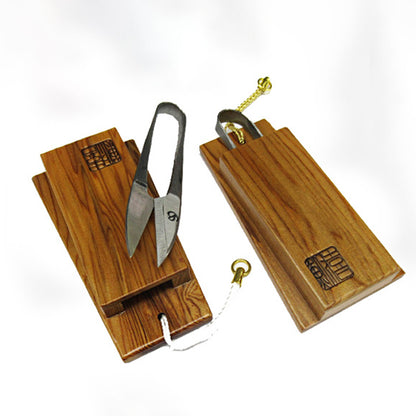Ciseaux japonais coupe-fil 90 mm avec étui Hagoita en bois de Yakusugi (cèdre de Yakushima) – Kibuna