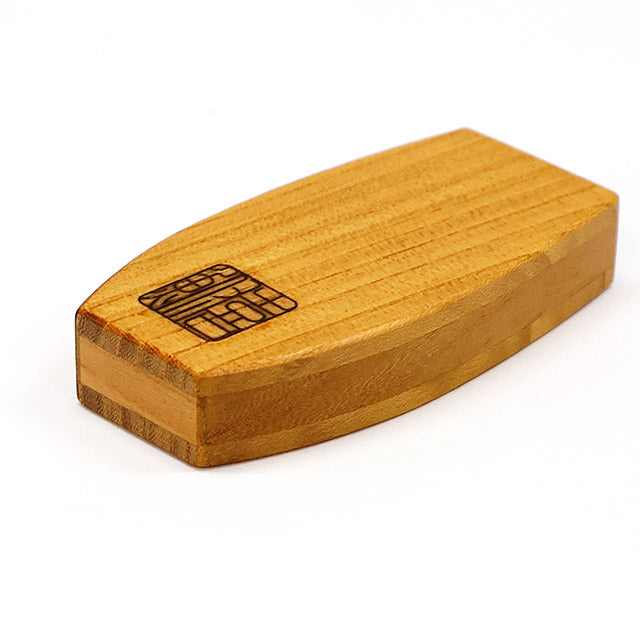 Ciseaux japonais coupe-fil Misuzu 105 mm avec étui Saya en bois de Keyaki (zelkova japonais) – Kibuna