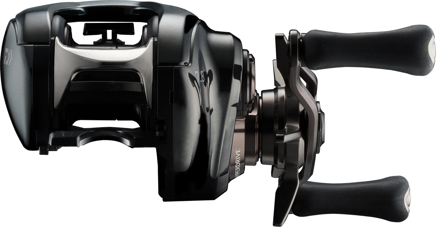 Daiwa STEEZ SV TW 100 – Moulinet Casting Haut de Gamme Bass Fishing