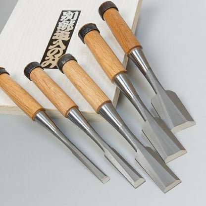 Ciseaux à bois japonais HSS – Set 5 pièces (9 / 15 / 24 / 30 / 36 mm) – Coffret bois – Made in Japan