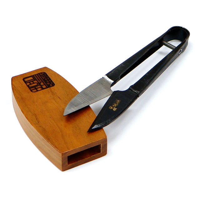 Ciseaux japonais coupe-fil Misuzu 105 mm avec étui Saya en cerisier Yamazakura – Kibuna