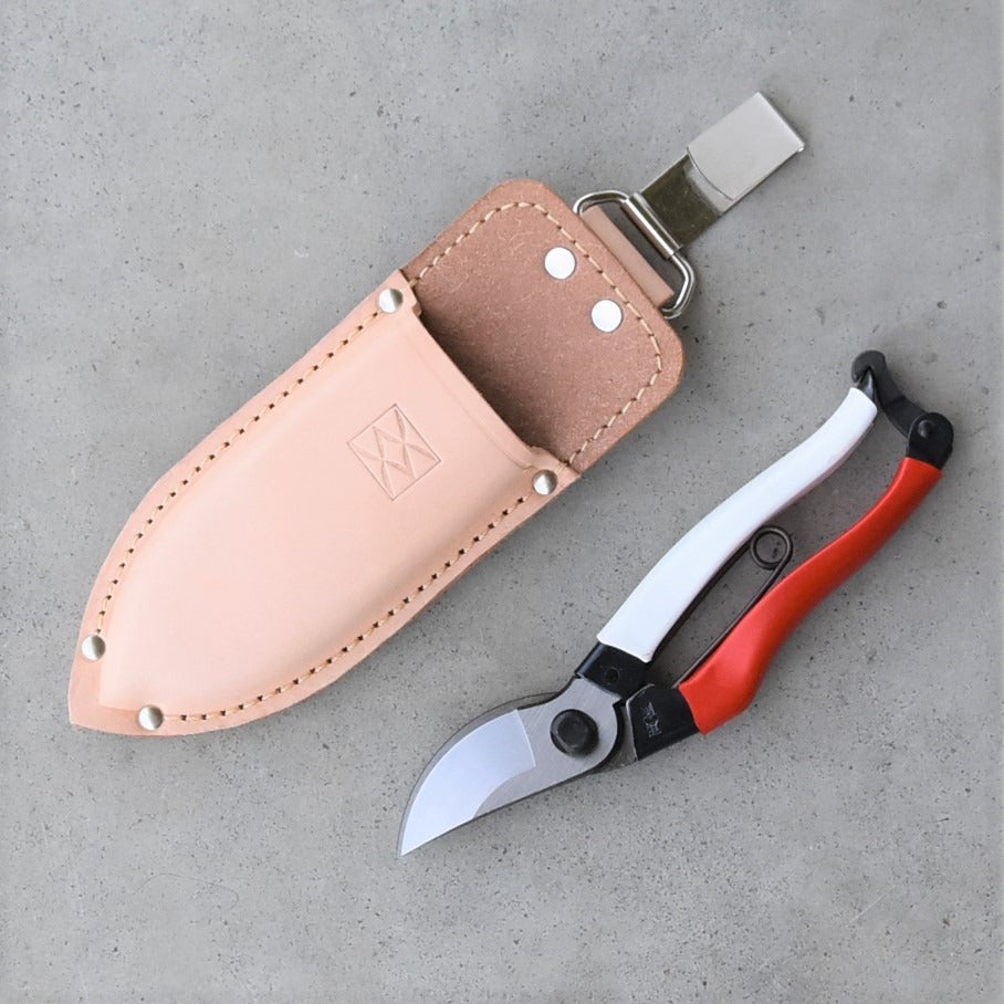 Étui en cuir pour sécateur japonais – Masamune avec anneau de suspension