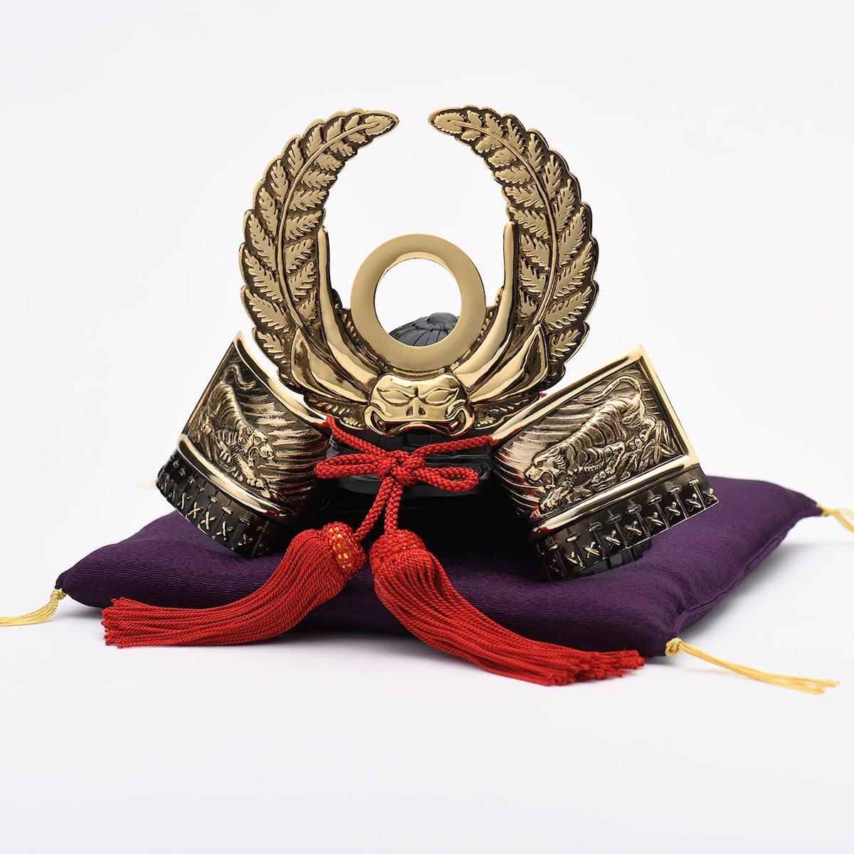 Casque de samouraï japonais Tokugawa Ieyasu Ginzado fabriqué au Japon