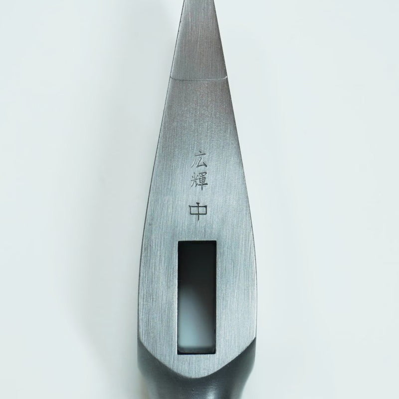 Marteau japonais Funate Hiroki – Forme bateau – Finition Kasumi – 450 g