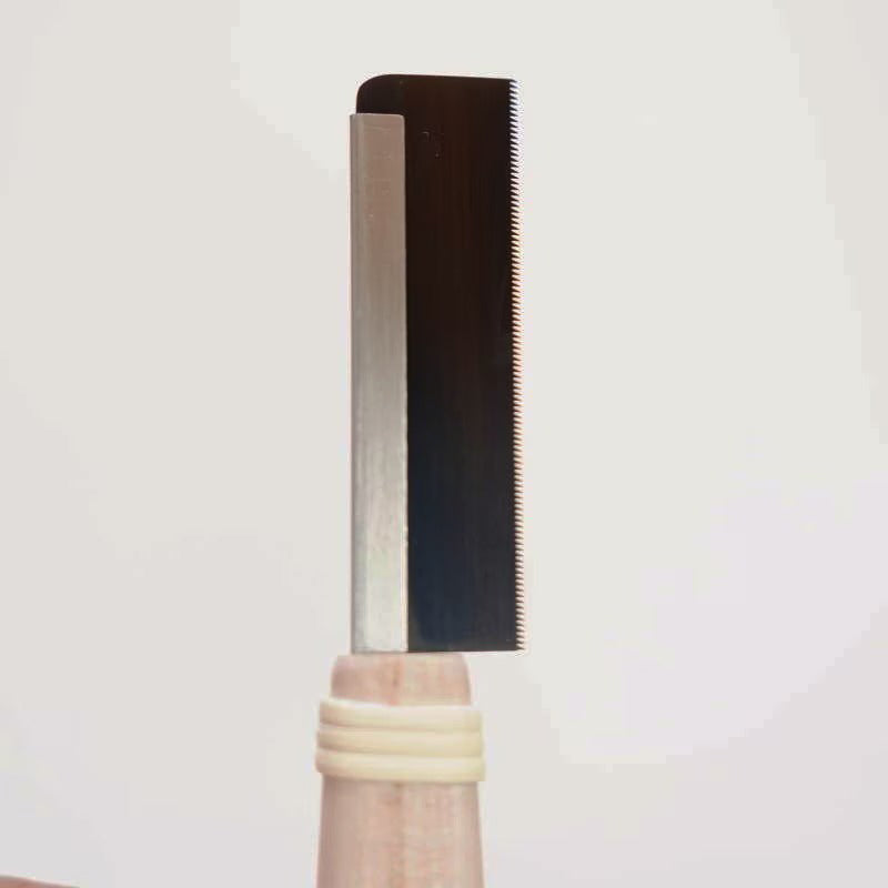 Scie japonaise ultra-fine Hishika – Épaisseur 0,1 mm – Coupe de haute précision