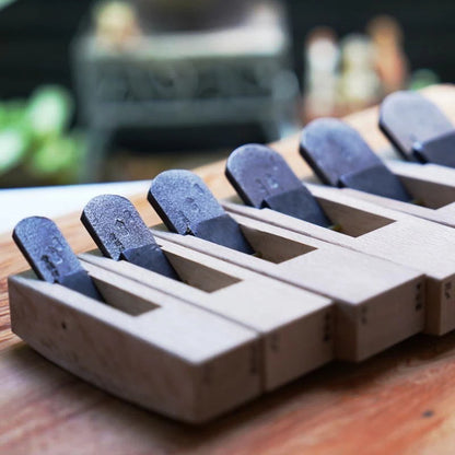 Rabot japonais courbe Hon-Nagakuni – Sori-Ganna – 18 à 48 mm – Acier Blue Steel #1