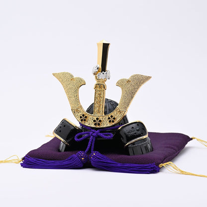 Casque de samouraï japonais Maeda Toshinaga Ginzado | Kabuto décoratif fabriqué au Japon