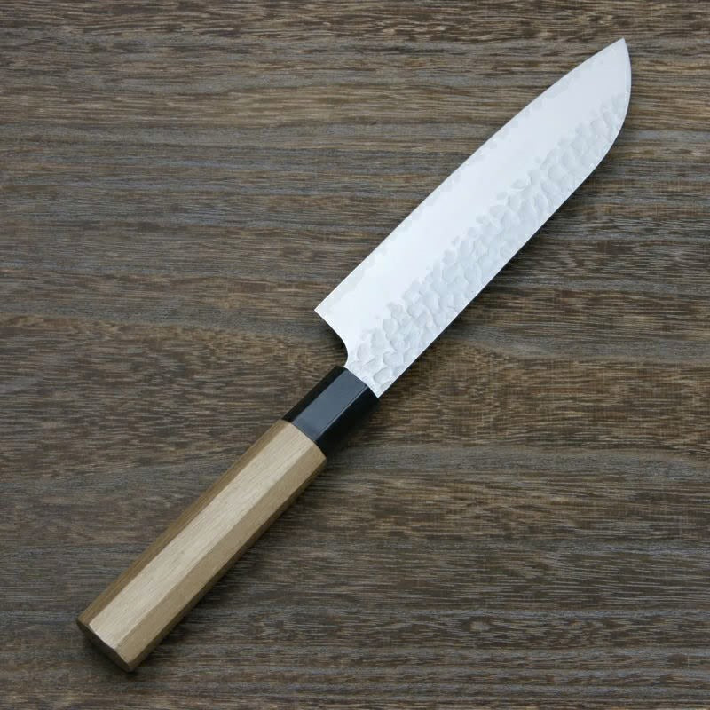 Couteau japonais Santoku Kiyokane 165 mm – Acier VG10 martelé, manche en noyer