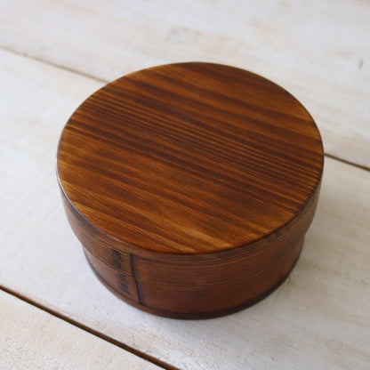 Boîte Bento Japonaise Magewappa Ronde en Bois de Cèdre – 650 ml, Finition Brune