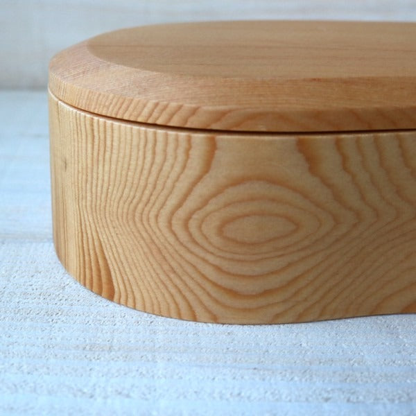 Boîte Bento Japonaise en Bois Forme Fève – 450 ml, Naturel ou Brun