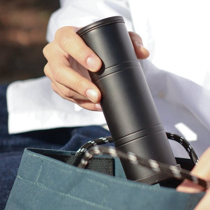 Gourde Isotherme 2 En 1 Avec Poche De Glace Réutilisable