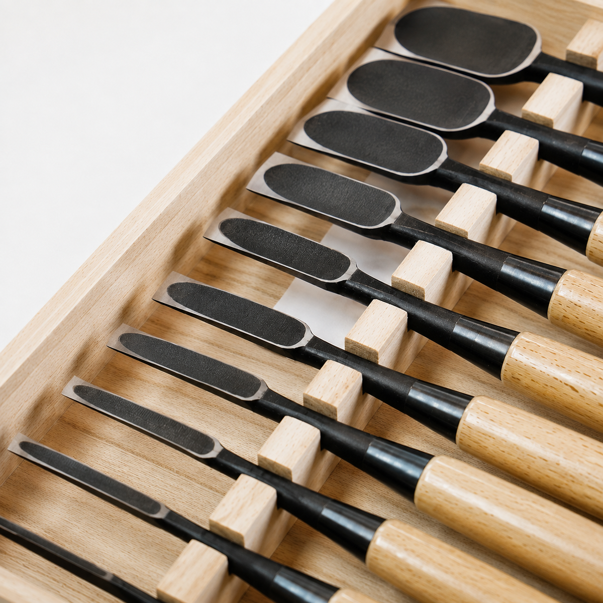 Coffret de 10 ciseaux japonais Tasai Kokorozashi Oire Nomi