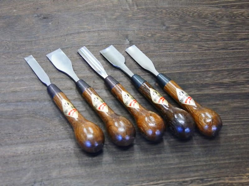 Set de Ciseaux à Bois Japonais HSS WOODYCHISEL – Coffret 5 Outils de Sculpture