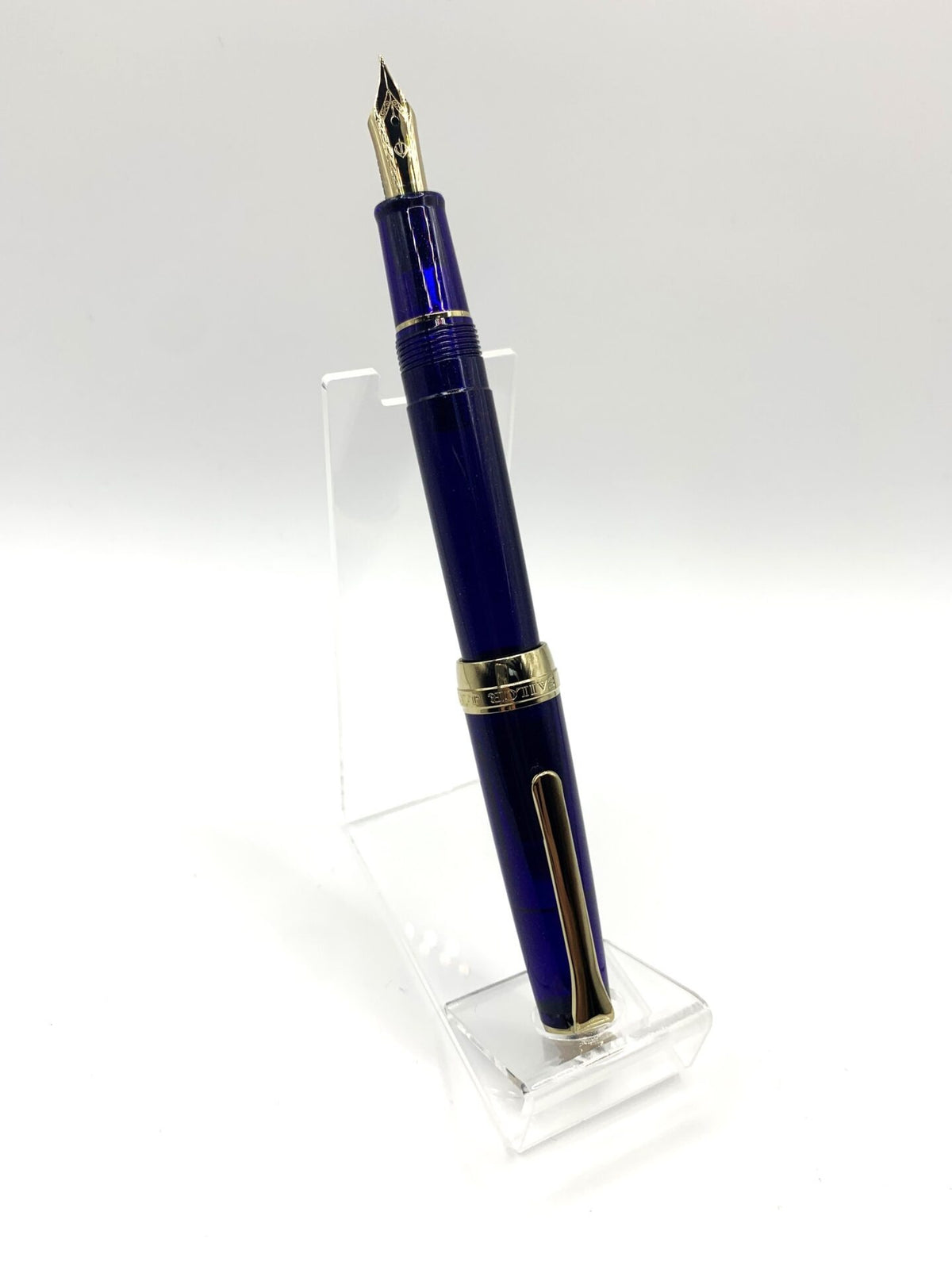 Stylo-plume Sailor SHIKIORI Tsukiyo no Minamo – Plume Fine