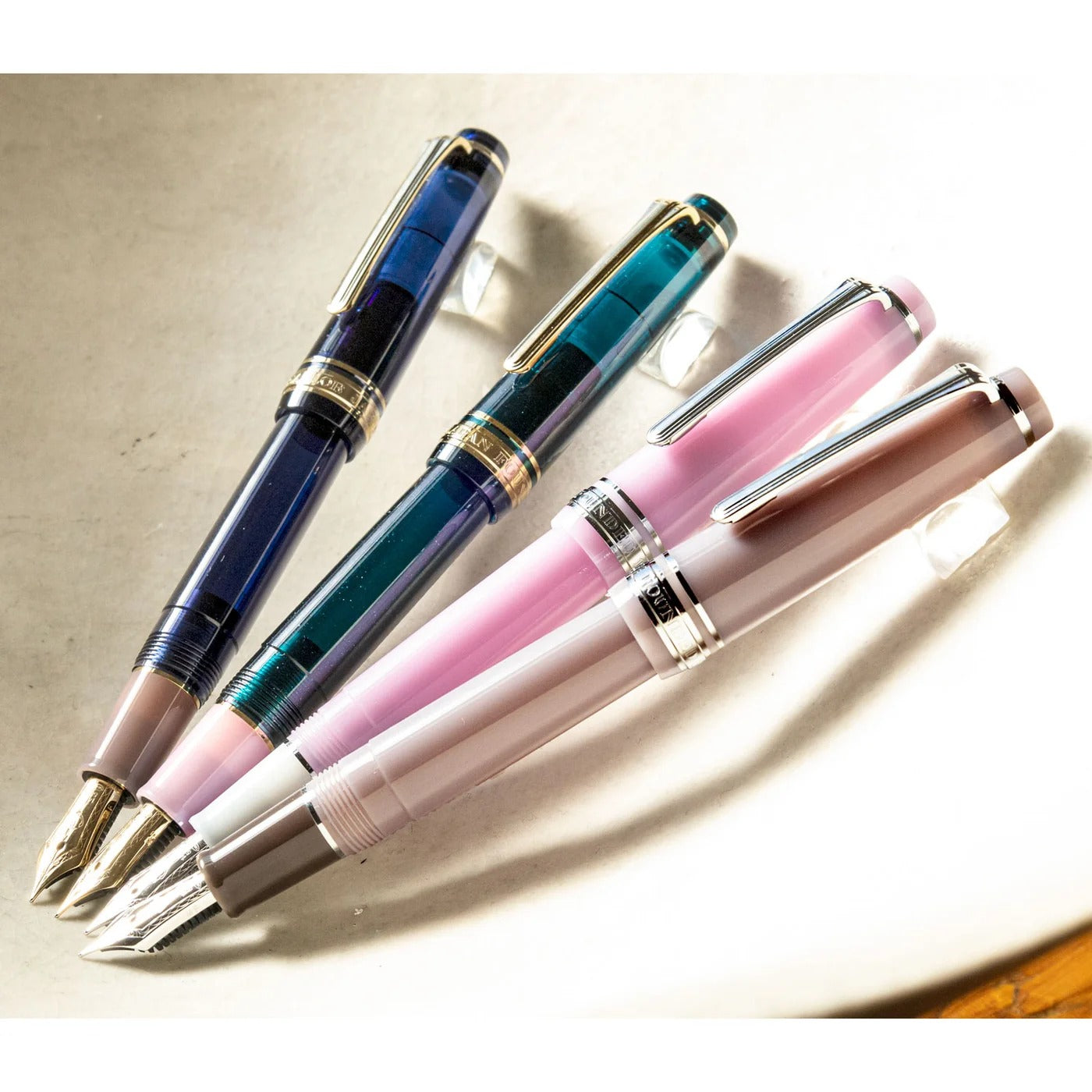 Stylo-plume Sailor SHIKIORI Sansui – Plume or 14 K
