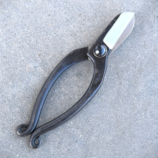 Ciseaux japonais pour fleurs fraîches Masamune – 50 mm – Acier Blue Paper Steel