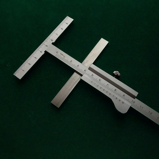 Jauge de traçage japonaise KM – Pointe graduée intégrée – Marquage sans règle