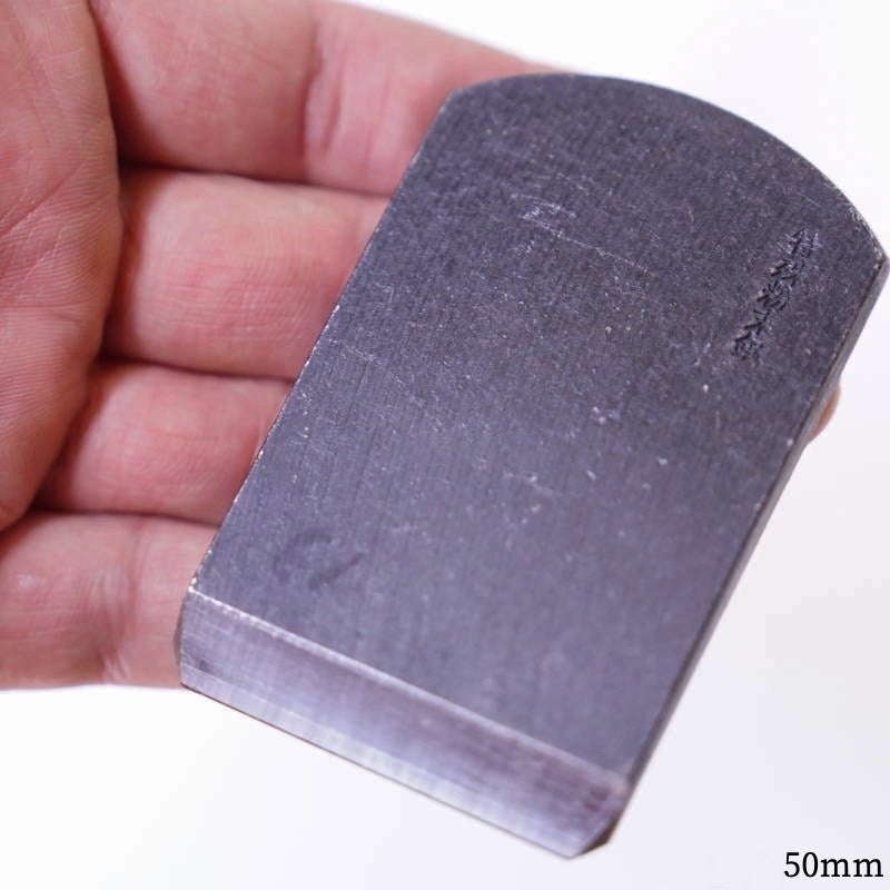 Small Japanese Jozaburo “Sakazuki” plane – Red oak body – 36 / 42 / 50 mm