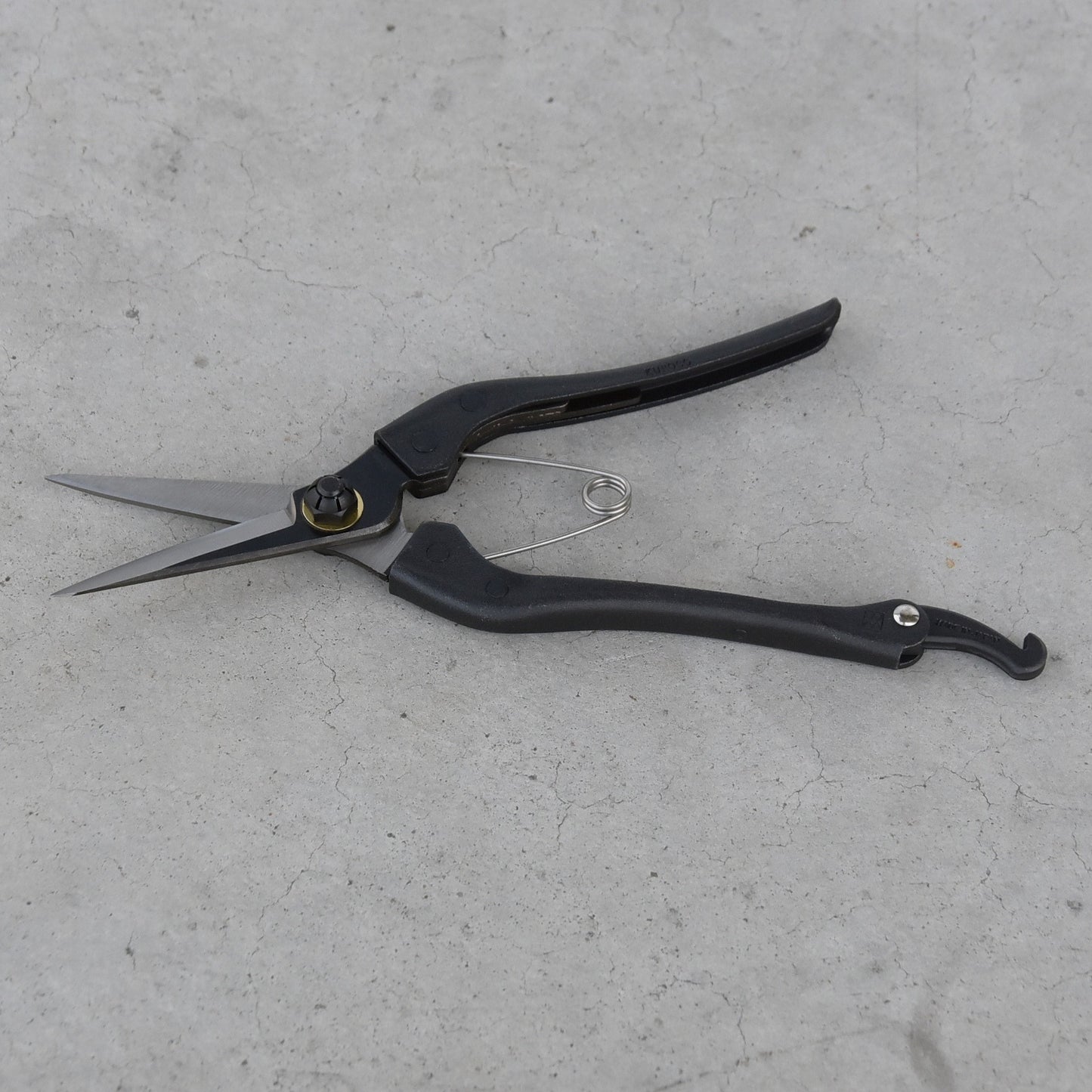 Ciseaux japonais KUROCO à double lame – Manche court – 180 mm – Taille précise des bourgeons