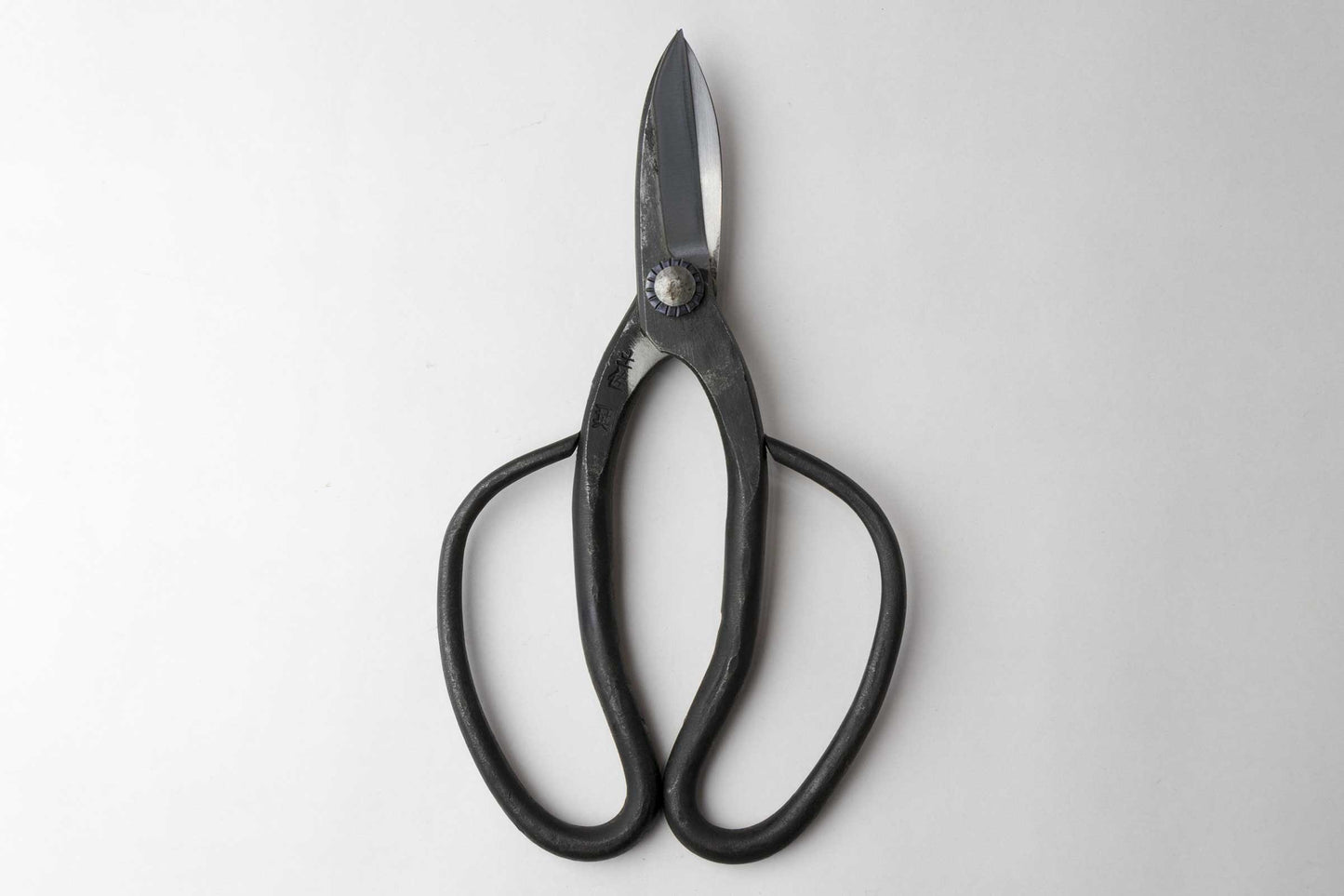 Kyoto Style Japanese Garden Shears – 210 mm Professional Pruner in Yasuki Blue Steel #2 (72 mm blade)