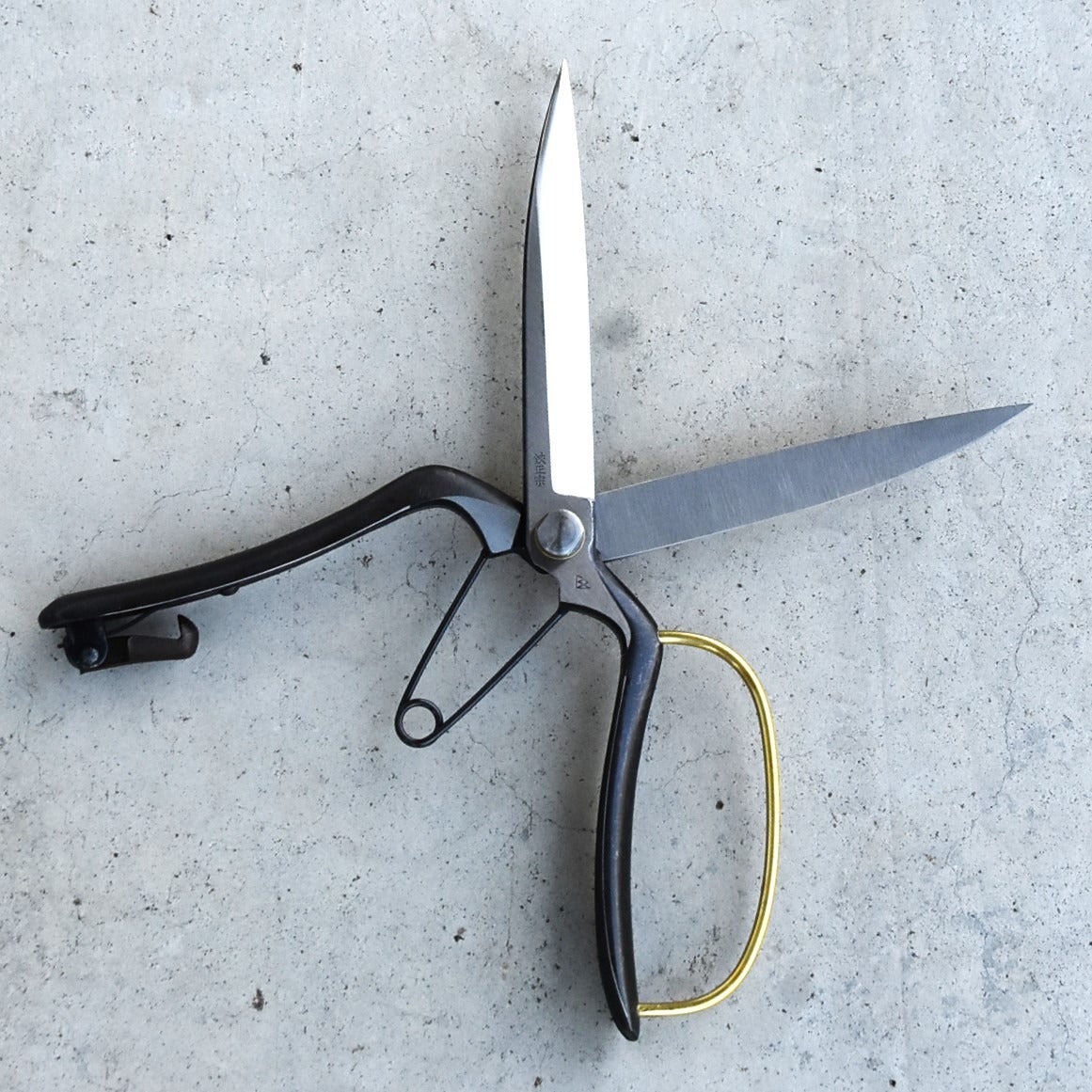 Ciseaux japonais de taille à une main Masamune avec garde – 230 à 280 mm