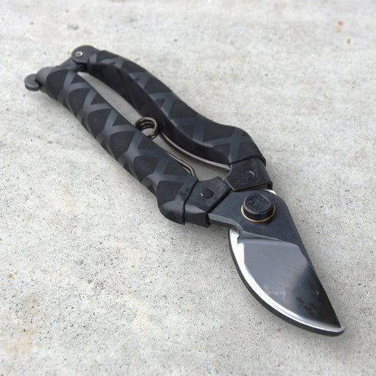 Sécateur japonais Masamune – Acier Aogami Blue Steel – 200 mm – Droitier / Gaucher