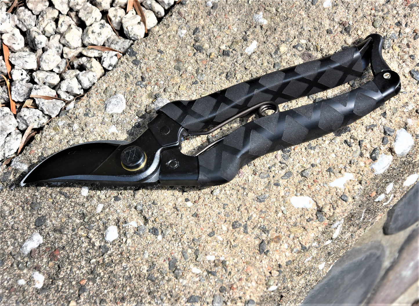 Sécateur japonais Masamune – Acier Aogami Blue Steel – 200 mm – Droitier / Gaucher