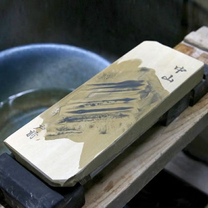 Pierre à Aiguiser Naturelle Kyoto Nakayama Tozen – Pierre de Finition Ultra Fine (Pièce Unique)