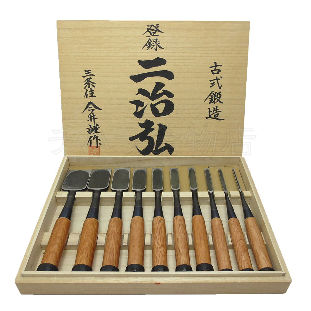 Set de Ciseaux à Bois Japonais Nijihiro – Oire Nomi Chanfrein 10 Pièces Manche Chêne Rouge