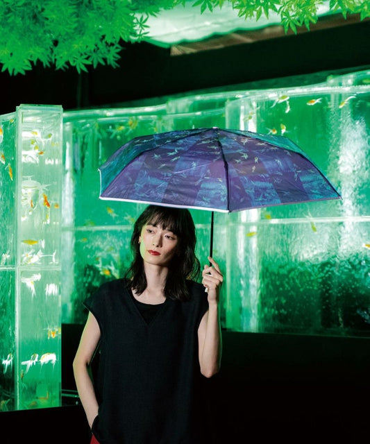 Parapluie pliant vinyle Art Aquarium × Wpc. – Poissons rouges & lumière | Parapluie artistique