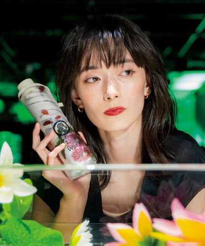 Art Aquarium Vinyl Folding Umbrella × Wpc. – Goldfish & Light | Artistic Umbrella