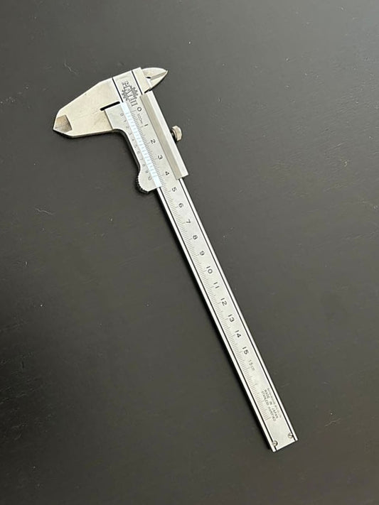 Japanese M-Type Caliper – With integrated depth gauge – High precision