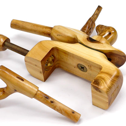 Porte-canne japonais artisanal en genévrier – forme arqué – Mankyu – pièce unique