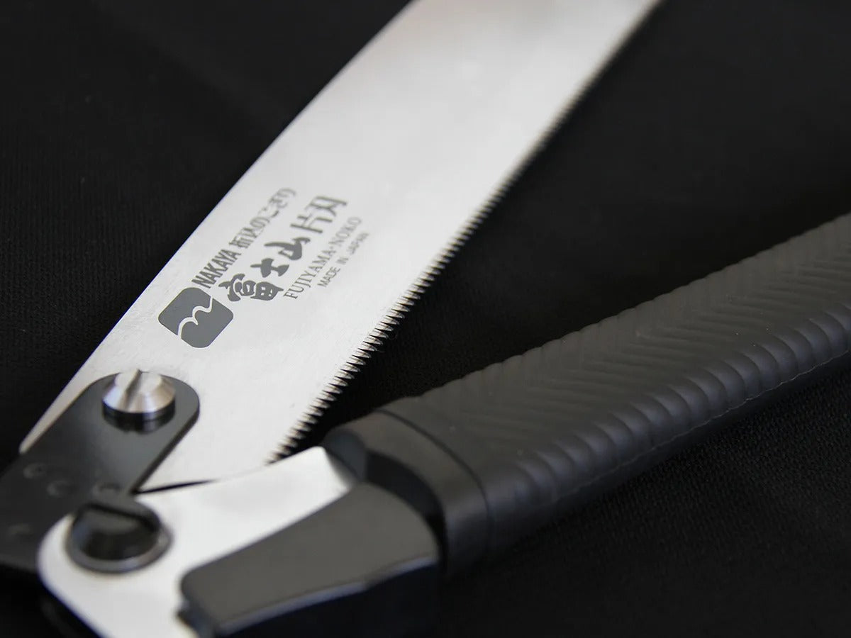 Fuji Japanese folding saw – Woodworking – Interchangeable blades