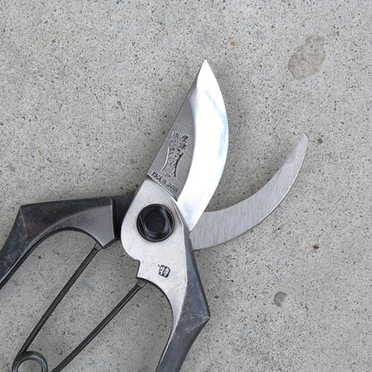 Sécateur japonais Ono Yoshii A-Type amélioré 200 mm – Acier spécial, poignée antidérapante