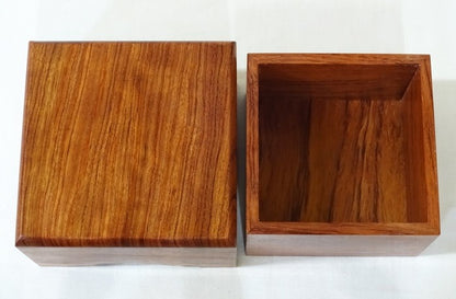Boîte à pièces de shogi en bois Bubinga – Fabrication artisanale