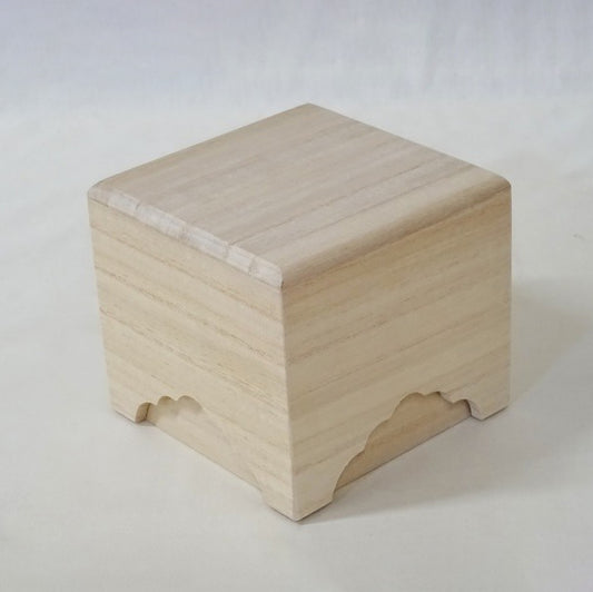 Shogi coin box made of paulownia wood (Kiri) – Superior quality