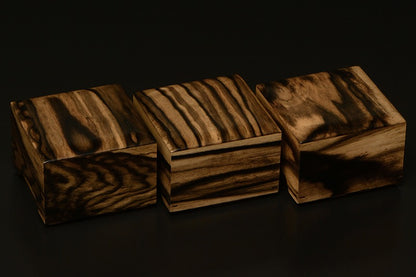 Boîte à pièces de shogi en kaki noir (Kurogaki) – Finition supérieure