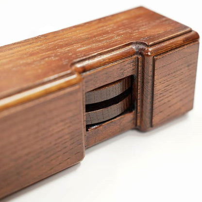 Cordeau traceur japonais traditionnel Sumitsubo “Kicchō” – Modèle trou – Bois de keyaki artisanal